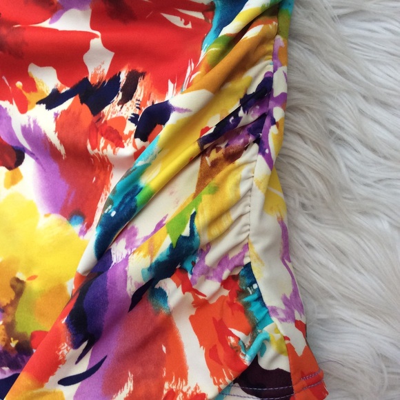 Slimshaper Abstract Floral Tankini Top - Picture 5 of 7